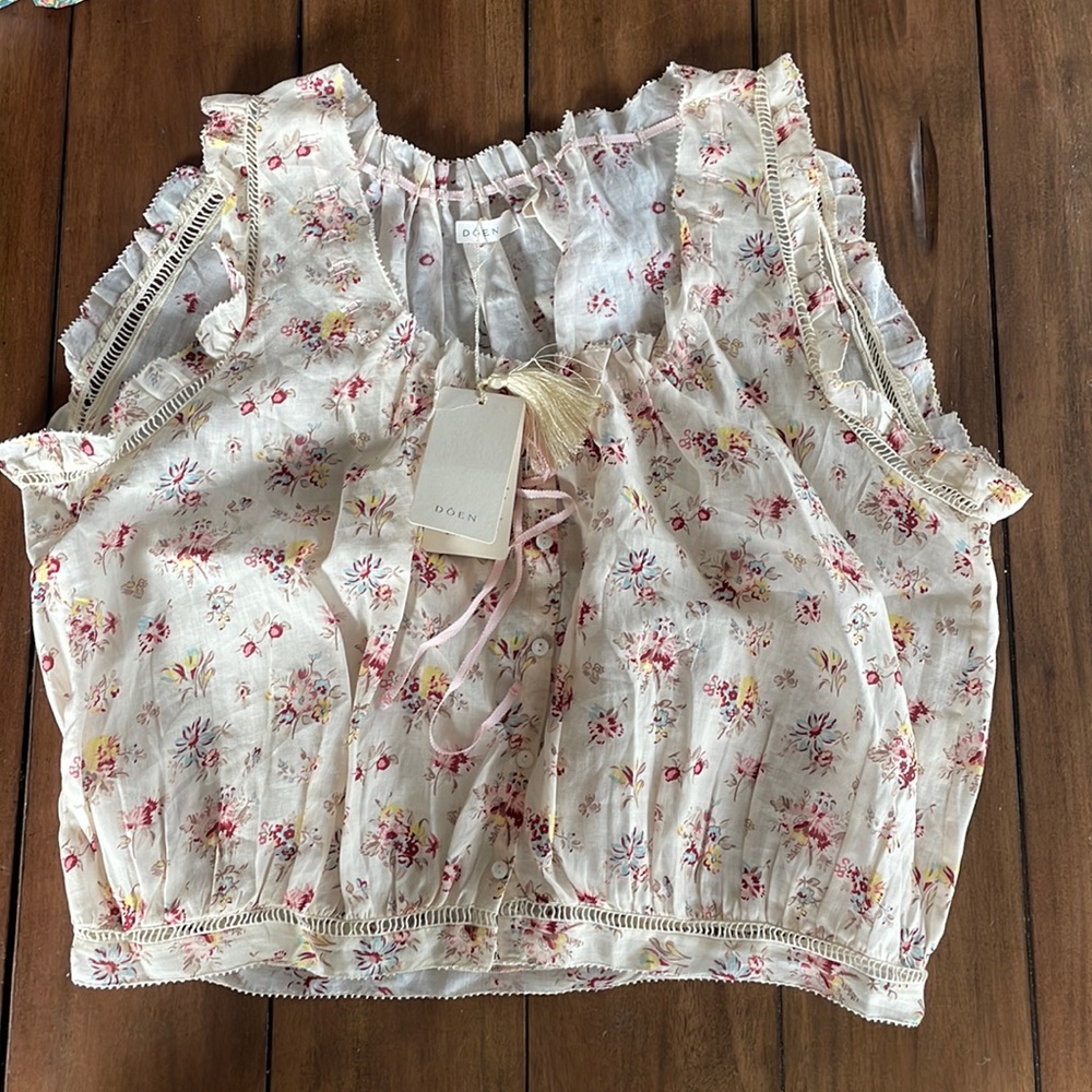 NWT Doen Traveller Top
